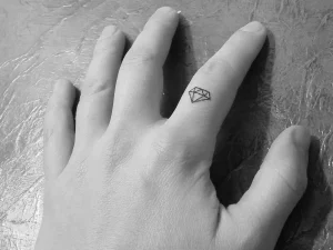 Diamond Tattoo On Ring Finger: 24 Exclusive Styles