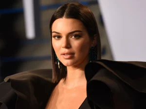 30 Quick Ans: Did Kendall Jenner Get A Tattoo? Unveil