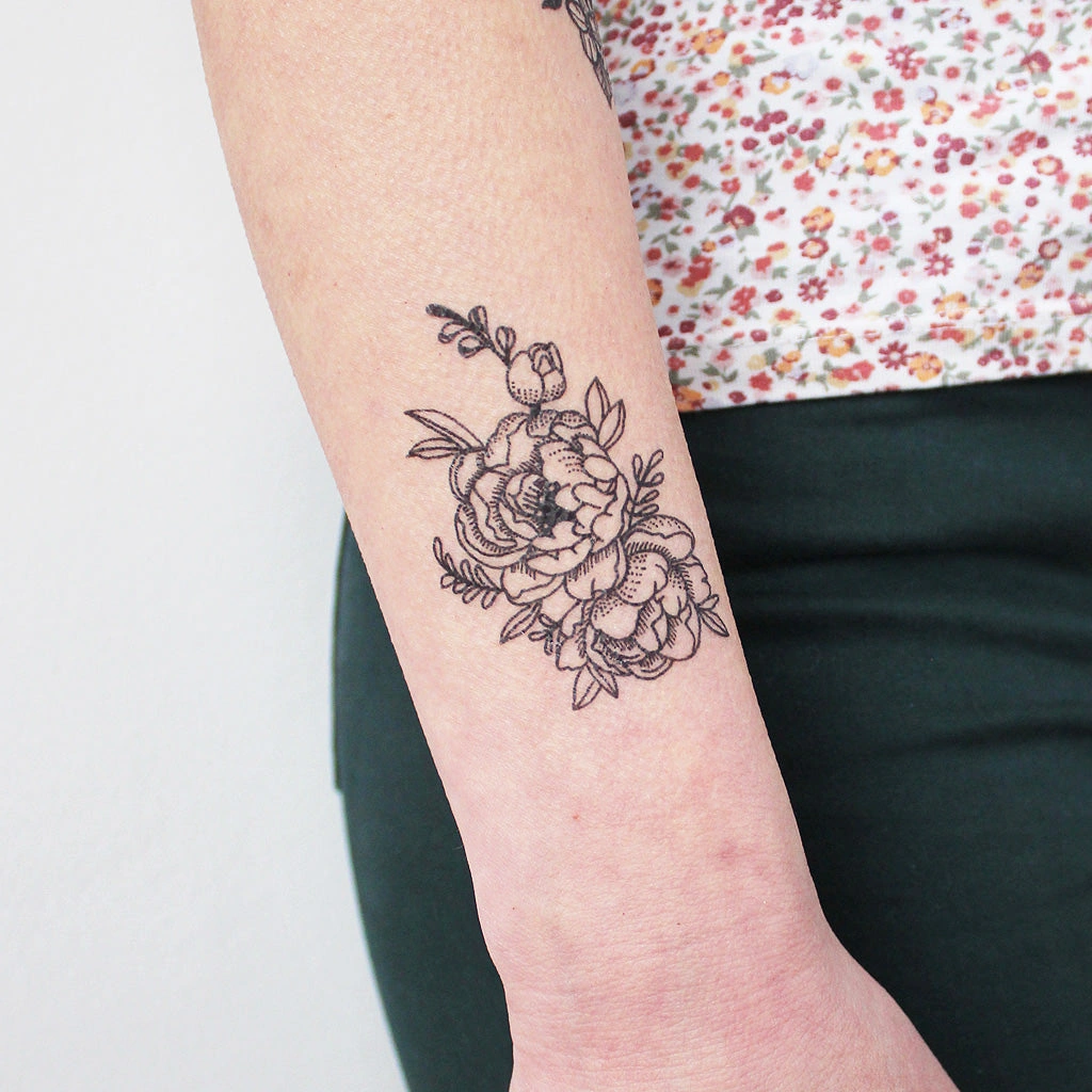 16 Elegant Floral Tattoos On Inner Arm Add Grace