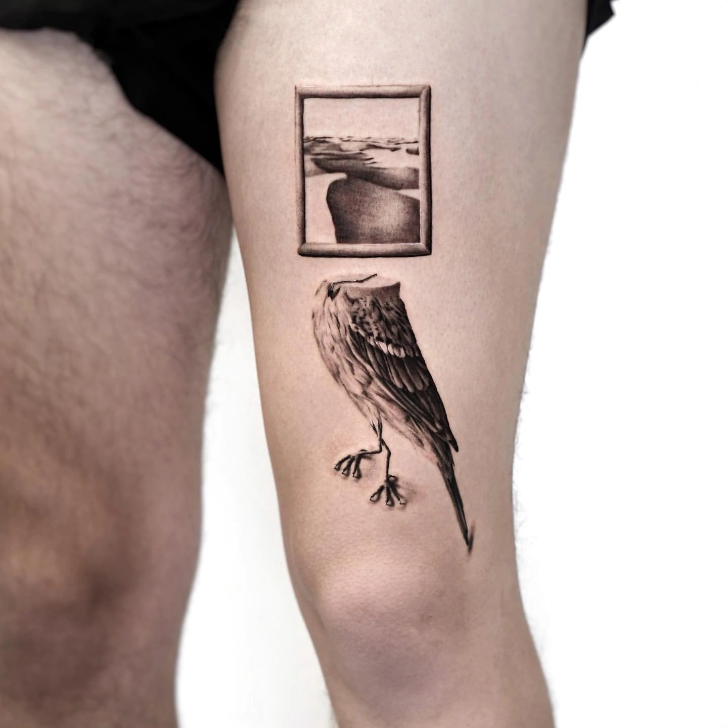 14 Bold Geometric Thigh Tattoos For Men Exude Power