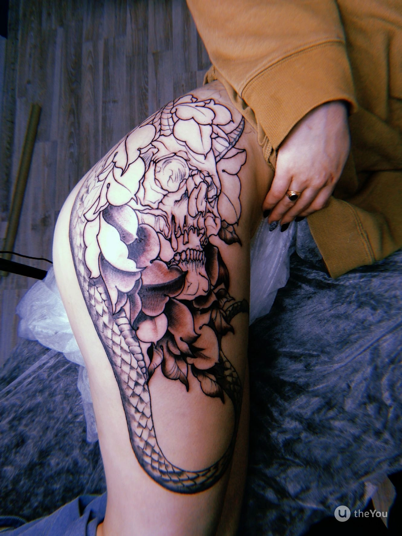 23 Bold Hip Bum And Thigh Tattoos That Speak Volumes