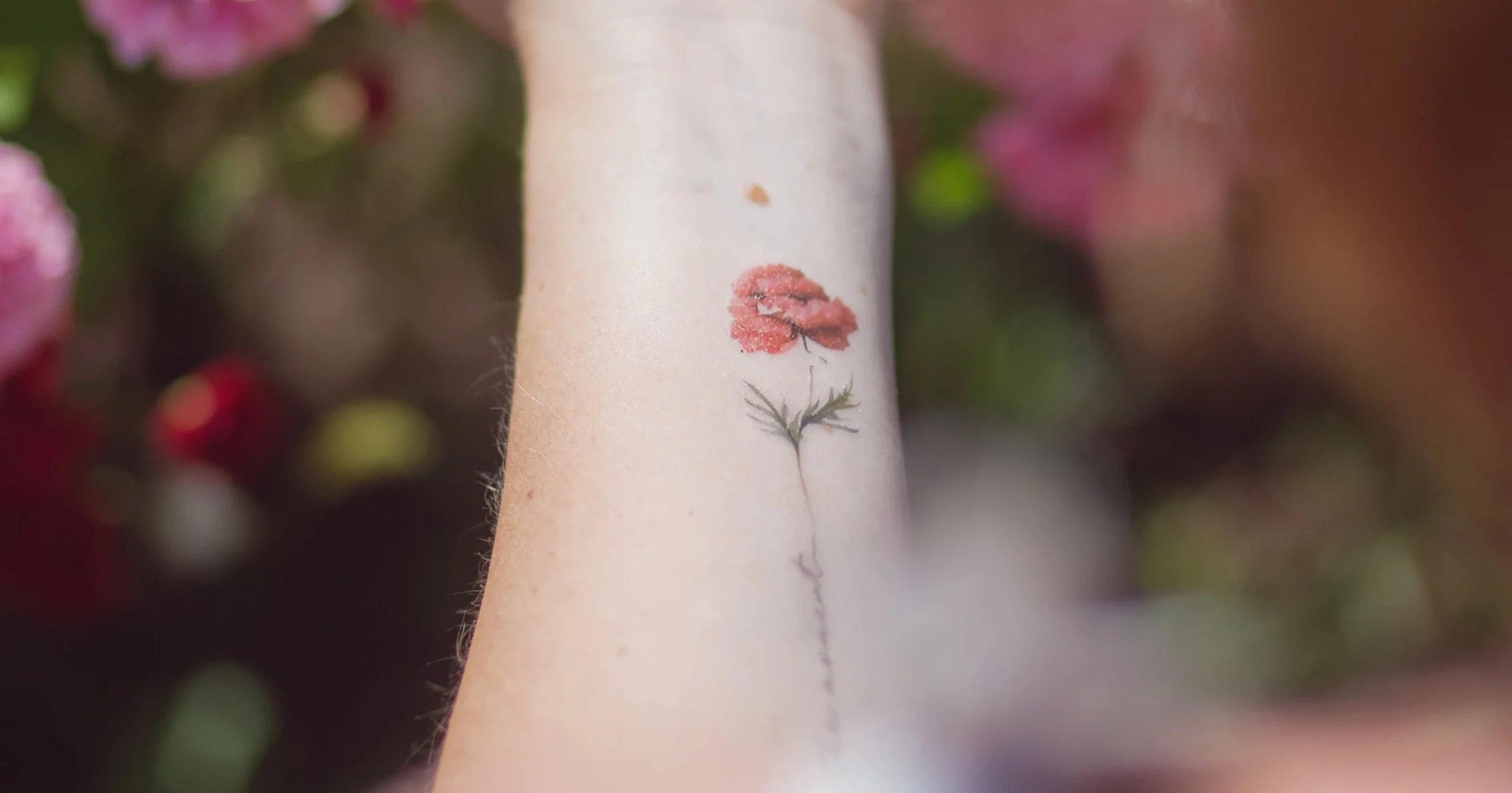29 Gorgeous January Birth Flower Tattoo With Name Ideas