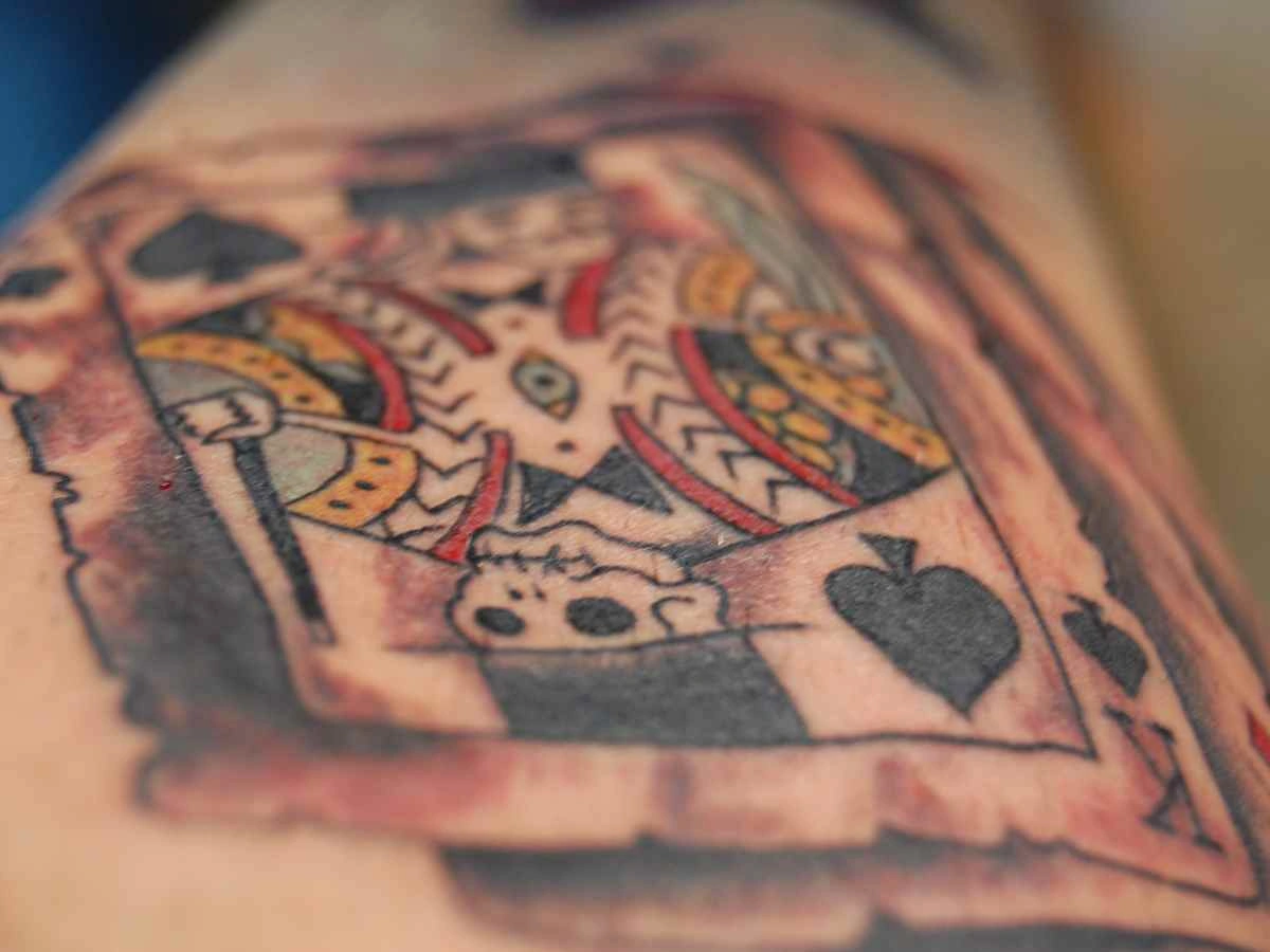 15 Elegant King And Queen Playing Card Tattoos