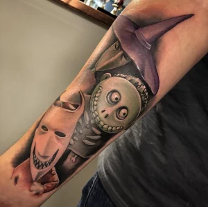 9 Bold Lock Shock And Barrel Tattoo Ideas For Rebels