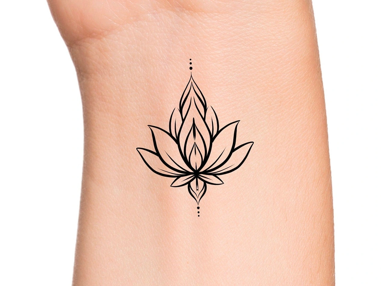 20 Graceful Lotus Flower Tattoo For Women Brings Calm