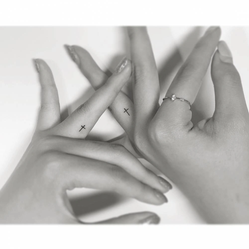 20 Stunning Matching Cross Tattoos For Couples: Ink Love