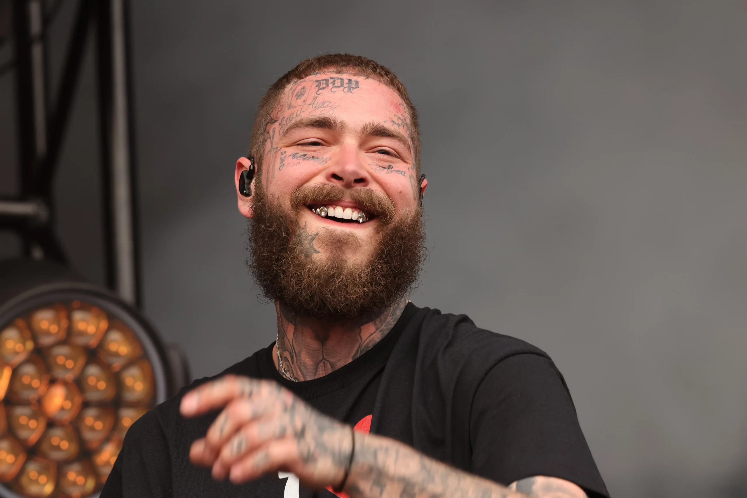 33 Powerful Post Malone Barb Wire Tattoo Legend