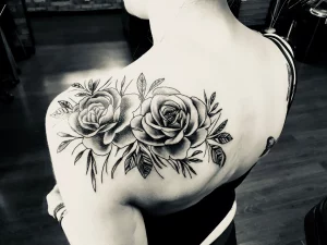 Rose Back Tattoos For Women: 17 Stories Of Beauty