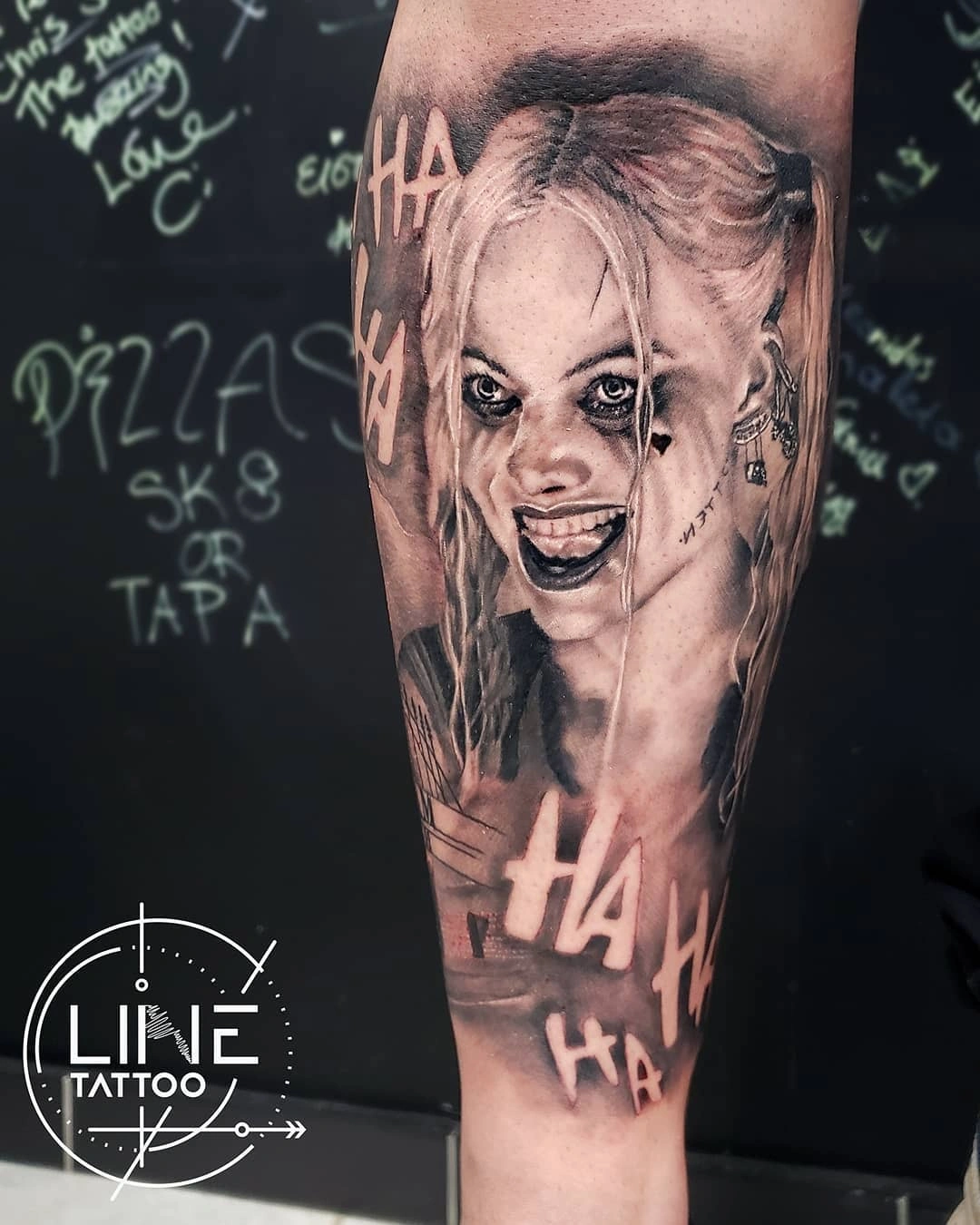 21 Bold Spirit Simple Symbol Harley Quinn Tattoo Ignite