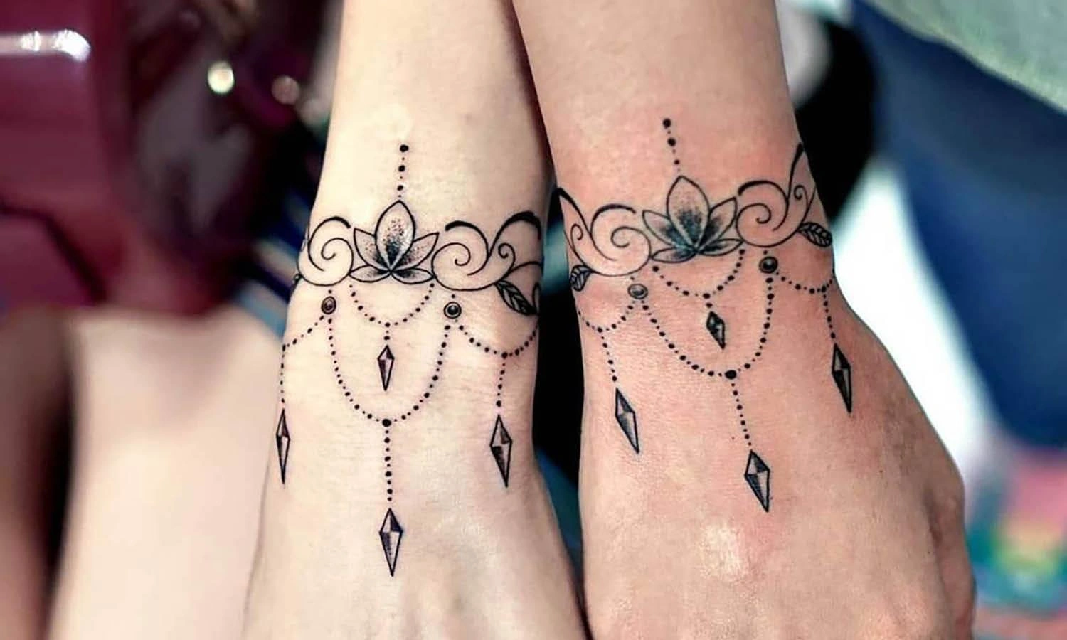 24 Sleek Tattoo Designs For Wrist Bracelet: Ink Life