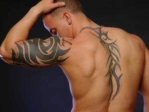 Tattoo Ideas For Men Side: 19 Concepts For Confidence