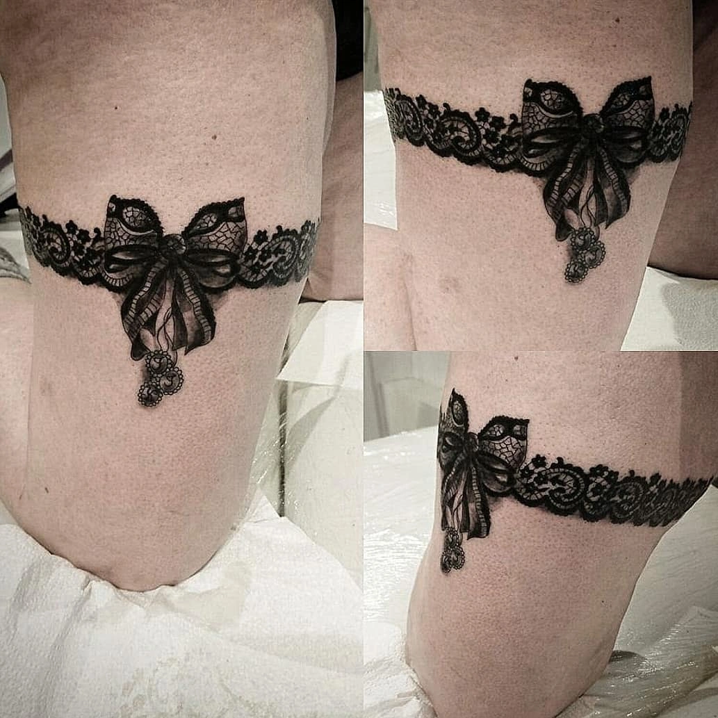 Tattoos Of Bows On Thighs