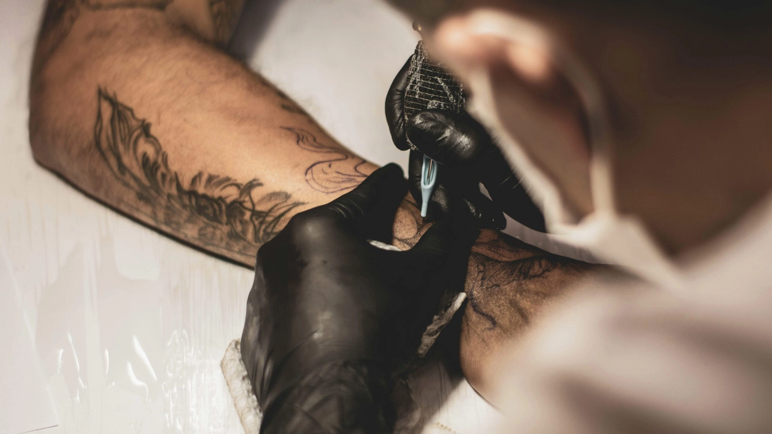 22 Stunning Tattoos On The Side Of Arm That Wow You