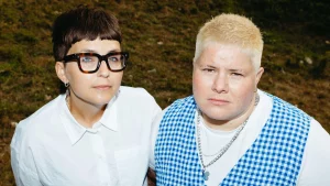 15 Stunning Thick Girl With Tattoos And Glasses